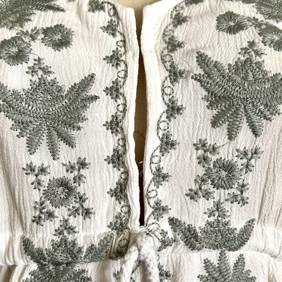 R. Vivimos / High~Low Embroidered Dress / Boho - Picture 14 of 16